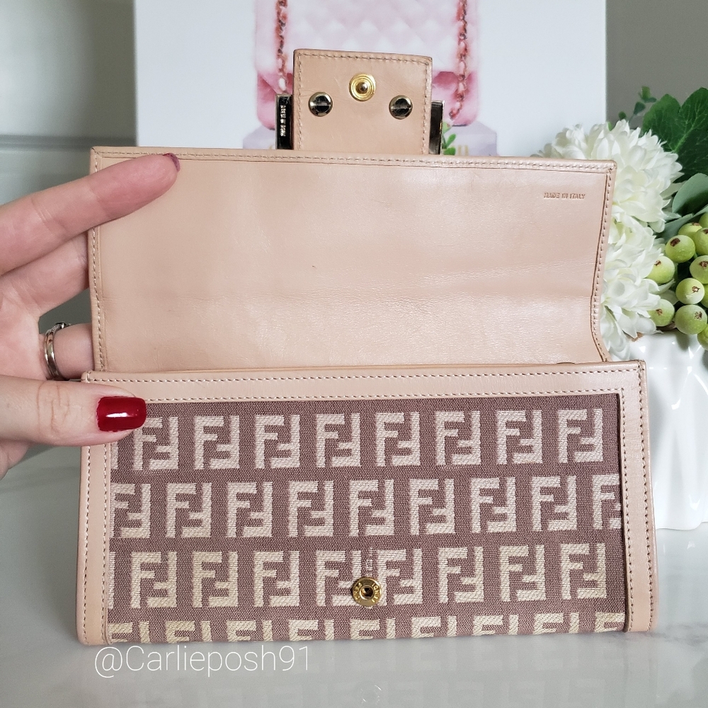 Authentic Pre-owned Vintage Fendi Zucchino FF Flap Wallet - Picture 7 of 15